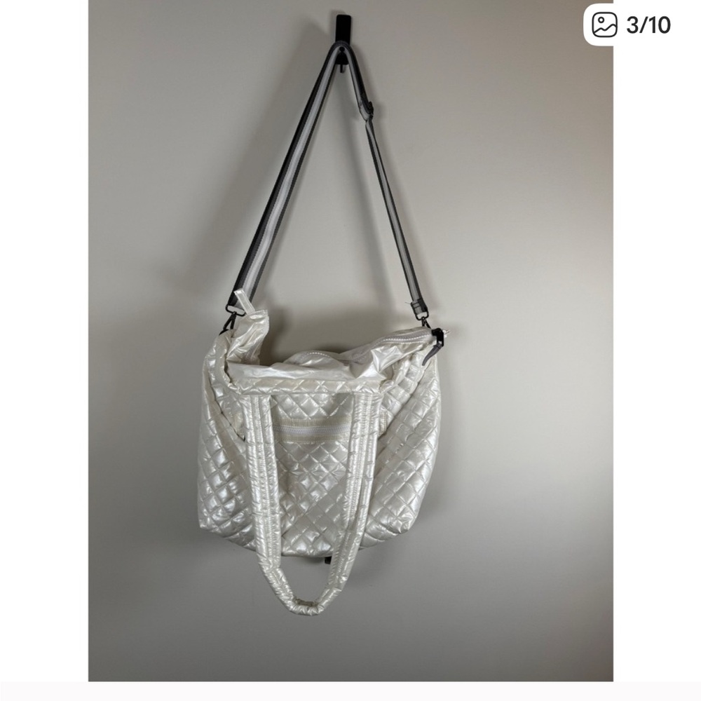 Oliver Thomas Kitchen Sink Tote Bag Quilted Puffer Shoulder Overnight Bag White - Picture 3 of 10